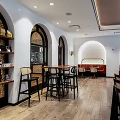 Applicator: Conor Foy. Product: Teodorico. Location: L Ami Pierre, NYC.